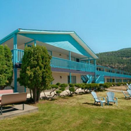 Christina Lake Village ภายนอก รูปภาพ